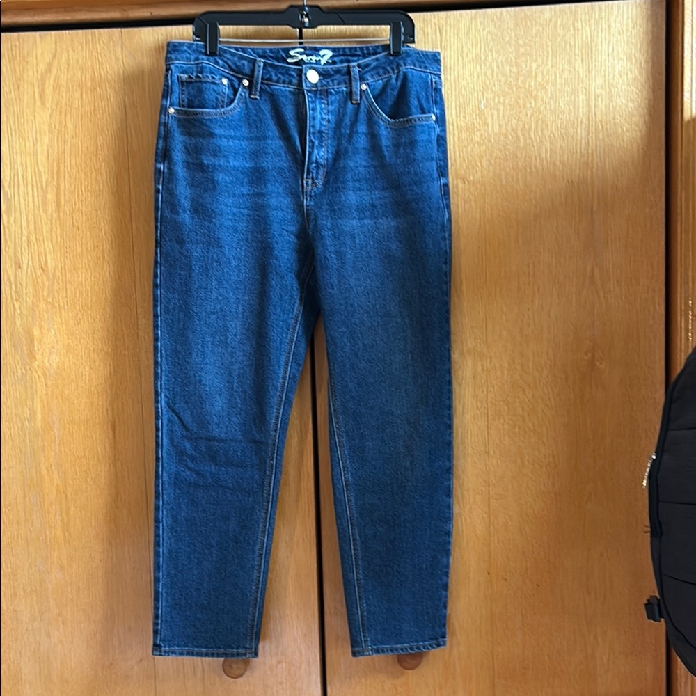 Classic Blue Straight Jeans with High Waist, worn once, excellent condition.